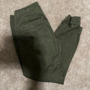 American Eagle Outfitter cargo pants size 4